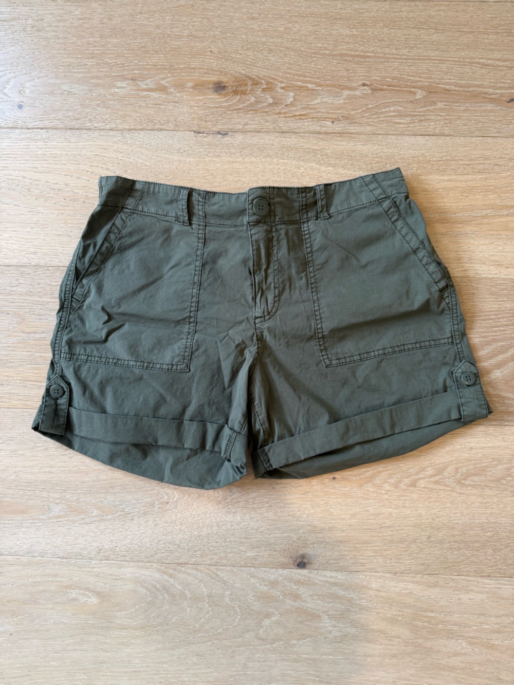 Sanctuary Women’s Olive Green Cargo Style Cotton Shorts size 29